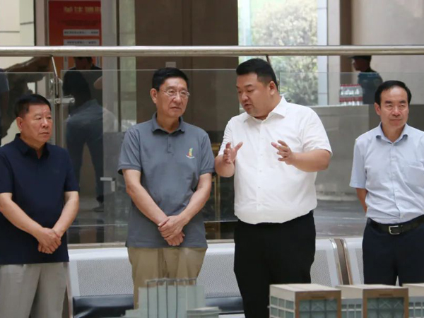 �й�������ɹ��Ž�ḱ�᳤�̽������ſ������